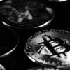 仮想通貨とは簡単に言うと？仕組み・リスク・始め方を初心者向けに解説